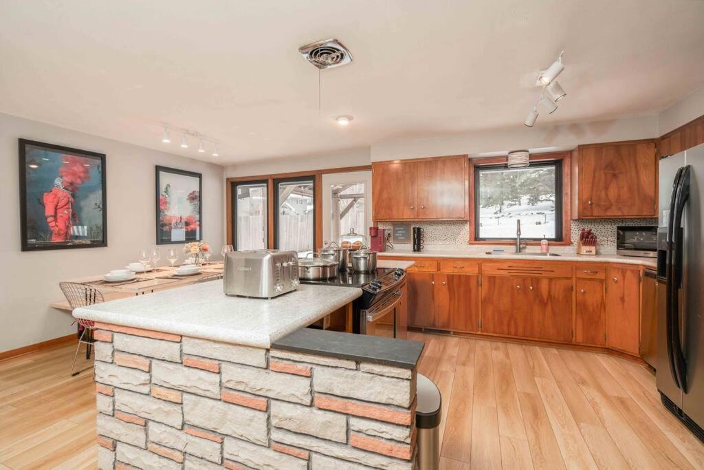 Brick House Villa Sioux Falls Buitenkant foto
