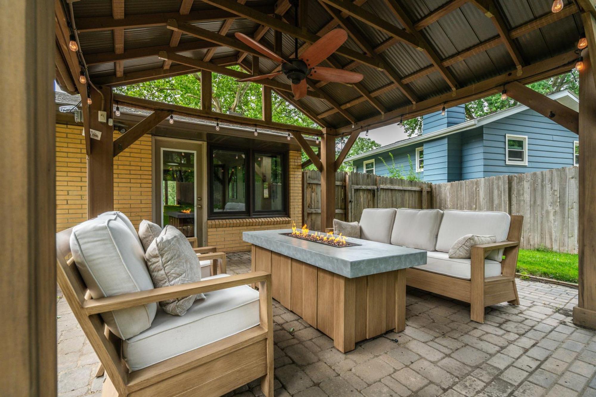 Brick House Villa Sioux Falls Buitenkant foto
